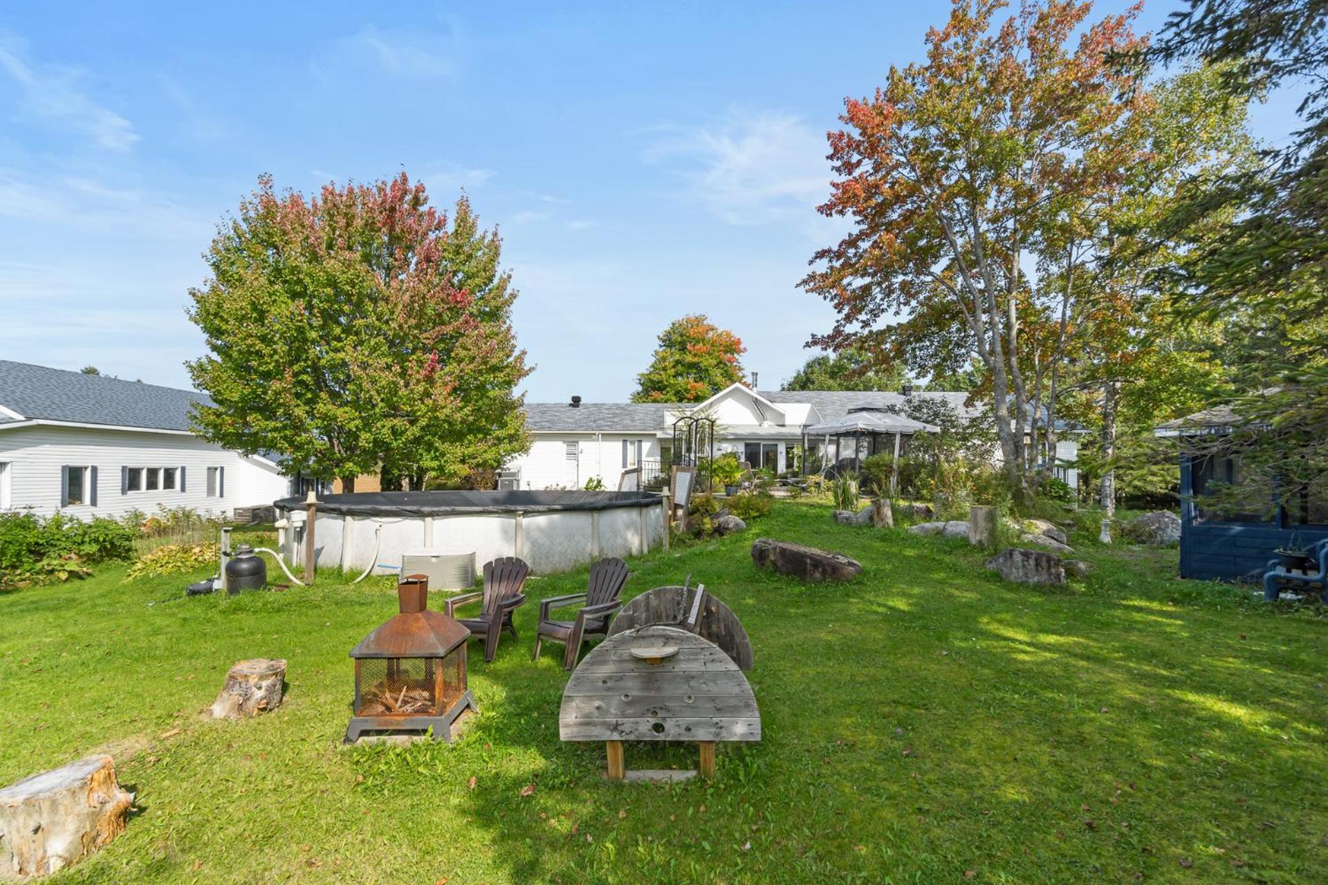 Gite Le Grandelinois Saint-Paulin Exterior photo